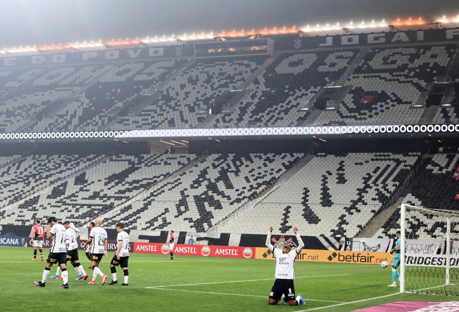 Corinthians venceu com tranquilidade um adversrio fraco