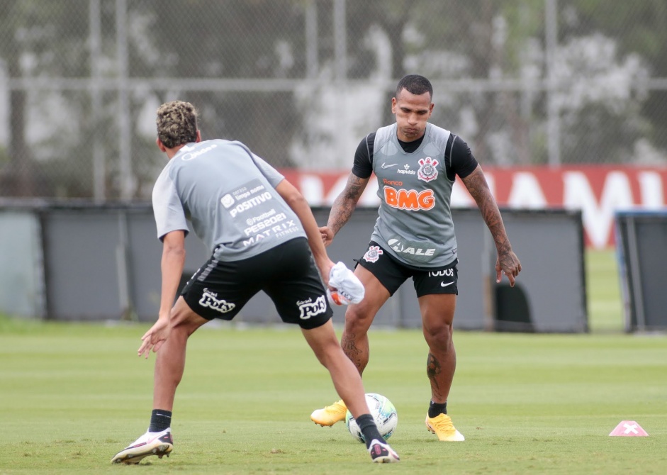 Otero j no deve mais jogar pelo Corinthians