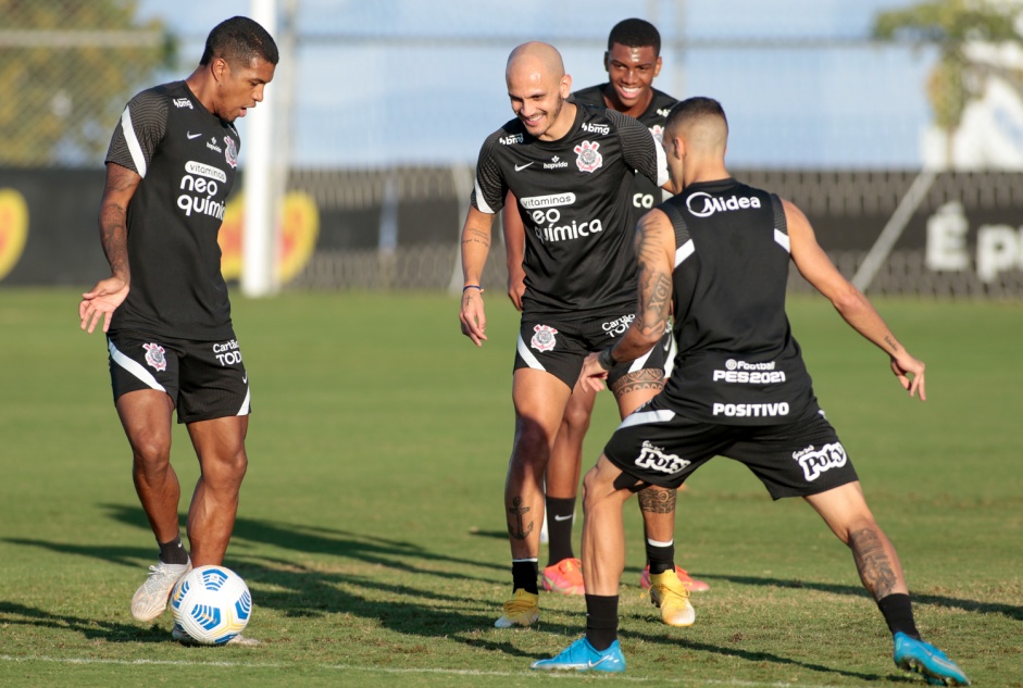 Corinthians voltou a treinar na tarde desta sexta-feira