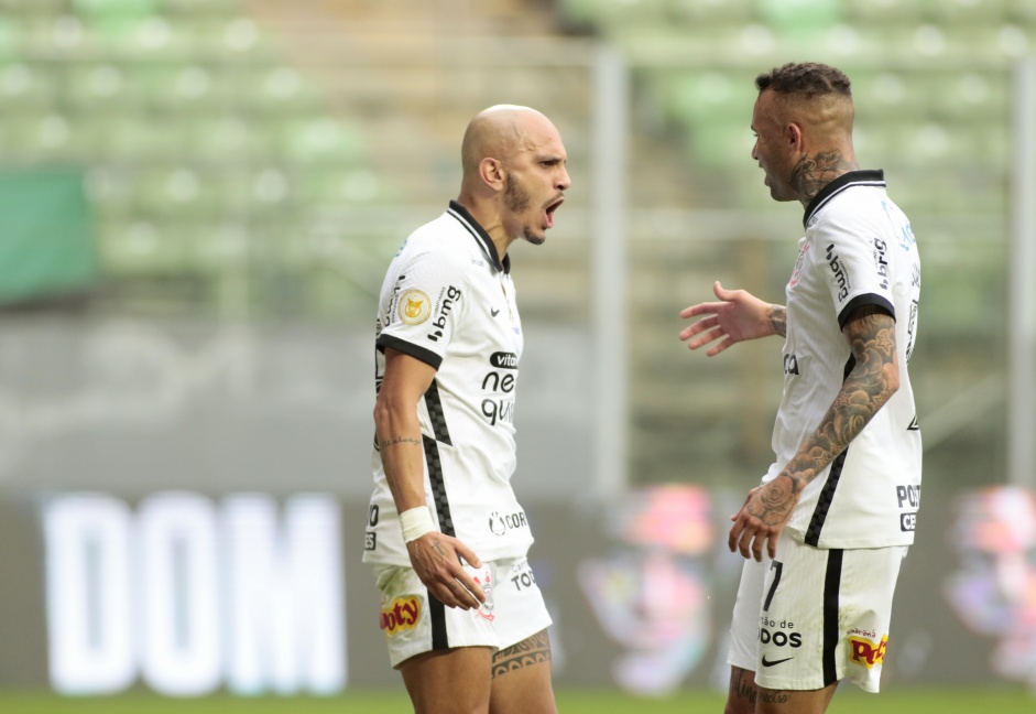 Fbio Santos marcou o gol da vitria do Corinthians em Minas Gerais