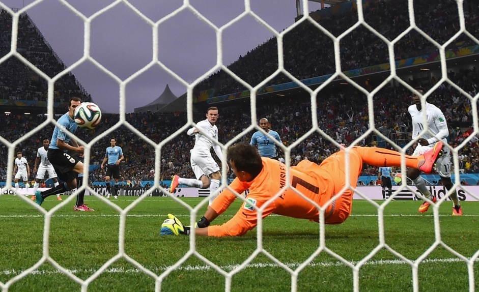Uruguai e Inglaterra fizeram um dos grandes jogos daquela Copa do Mundo