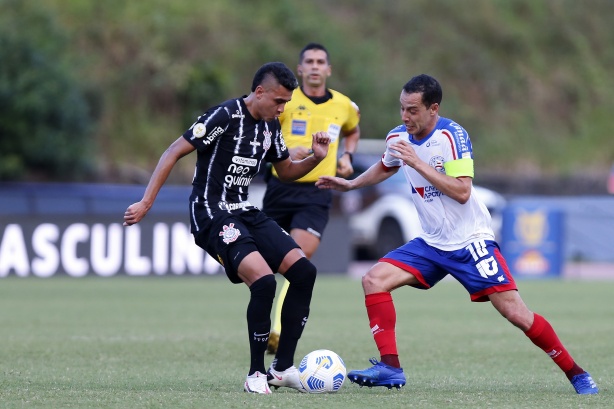 Cantillo foi eleito o craque do jogo durante a transmissão da partida entre Corinthians e Bahia