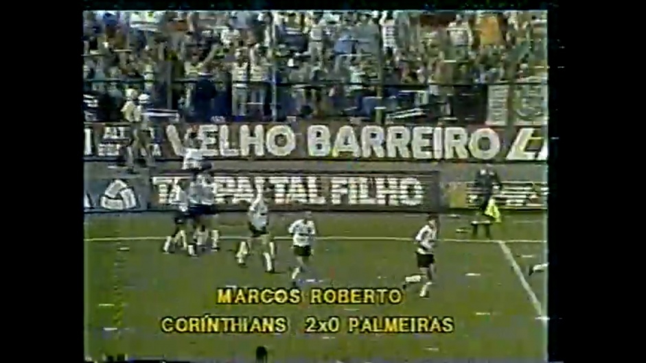 Marcos Roberto foi a sensao daquele jogo e permaneceu por trs anos no Corinthians