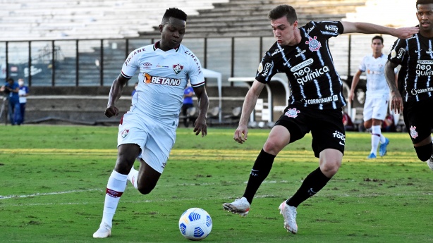 Corinthians cedeu o empate para o Fluminense no segundo tempo