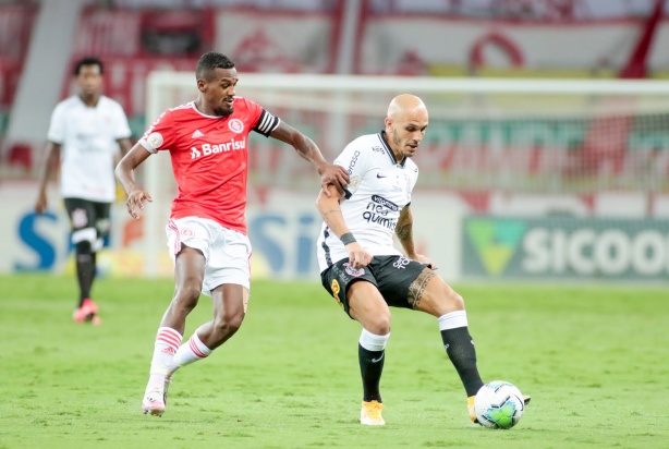 Corinthians enfrenta o Internacional neste s�bado