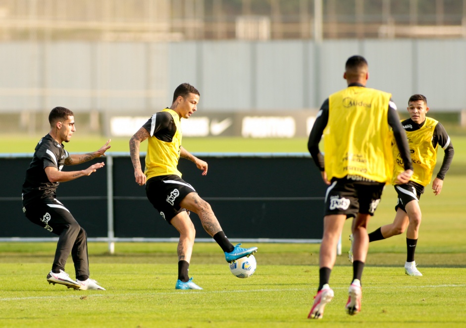 Corinthians voltou a treinar depois de um dia de descanso