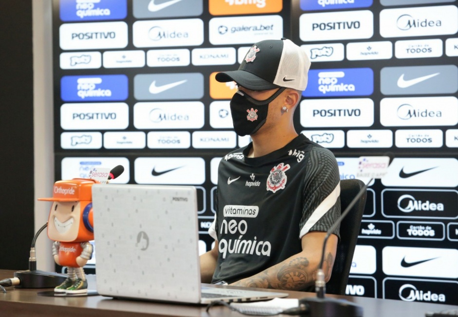 Joo Victor hoje  uma das referncias do sistema defensivo do Corinthians
