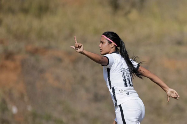 Corinthians venceu a primeira no Brasileiro Sub-18