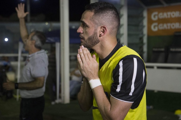 Renato Augusto está livre no mercado