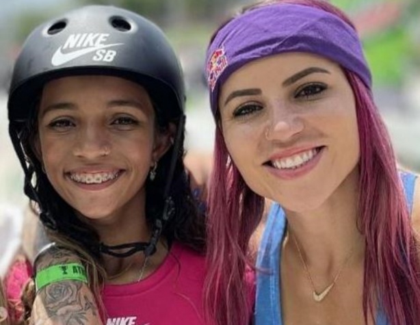 Rayssa Leal e Let�cia Bufoni s�o torcedoras do Corinthians; skatistas estreiam nos Jogos Ol�mpicos de T�quio neste domingo
