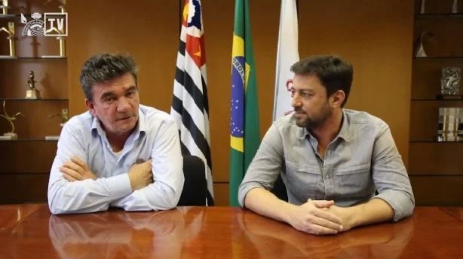 Duilio foi cobrado por oposio do Corinthians aps contar com ex-presidente Andrs Sanchez em reunio por Liga Nacional