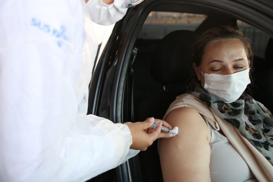 Campanha de vacinao contra Covid-19 ser retomada na quarta-feira na Neo Qumica Arena