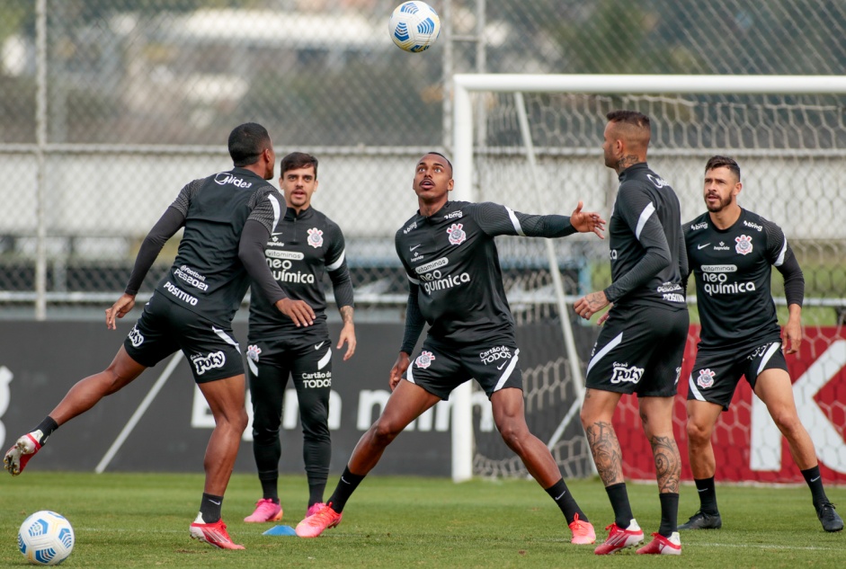 Corinthians encerrou as atividades preparatrias para enfrentar o Santos