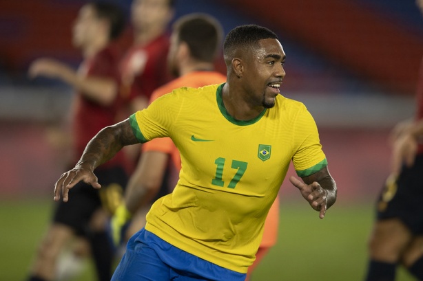 Hoje no Zenit, Malcom foi o autor do gol da vitria brasileira na final olmpica