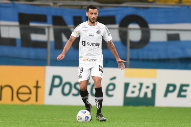 Camacho deve encontrar com o Corinthians pela primeira vez desde sua transfer�ncia para o Santos