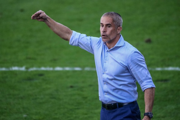 Sylvinho avaliou o desempenho do Corinthians no cl�ssico contra o Santos