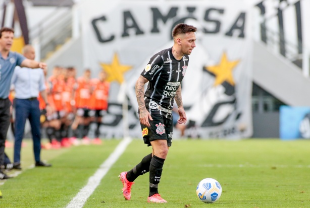 Último jogo que Gustavo Mosquito ficou os 90 minutos em campo foi diante do Red Bull Bragantino, no dia 16 de junho