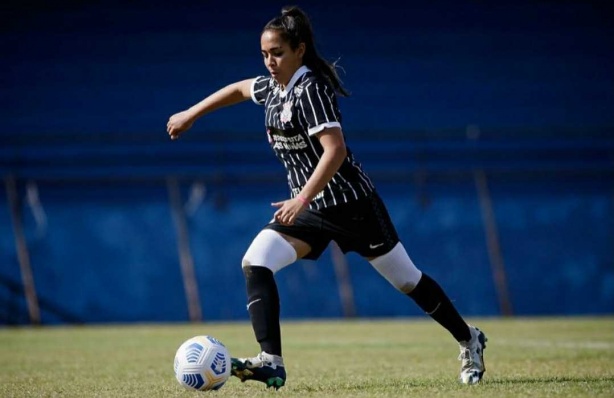 Isa Morais celebrou a vit�ria do Corinthians