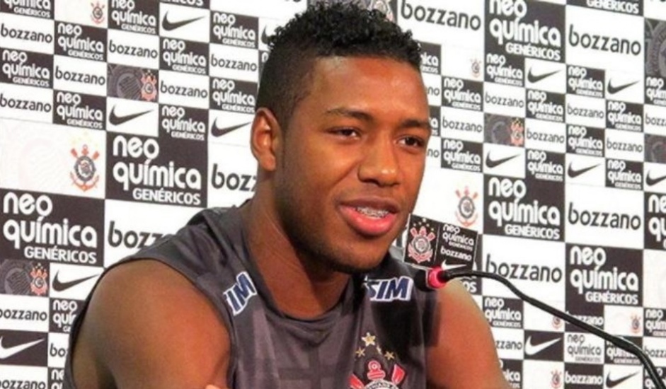 Jucilei contratado pelo Corinthians em 2009 e foi vendido para a Rssia em 2011; volante atuou 103 vezes, marcou 6 gols e no conquistou ttulos no clube