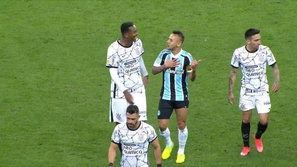 Corinthians superou o Gr�mio jogando no Sul