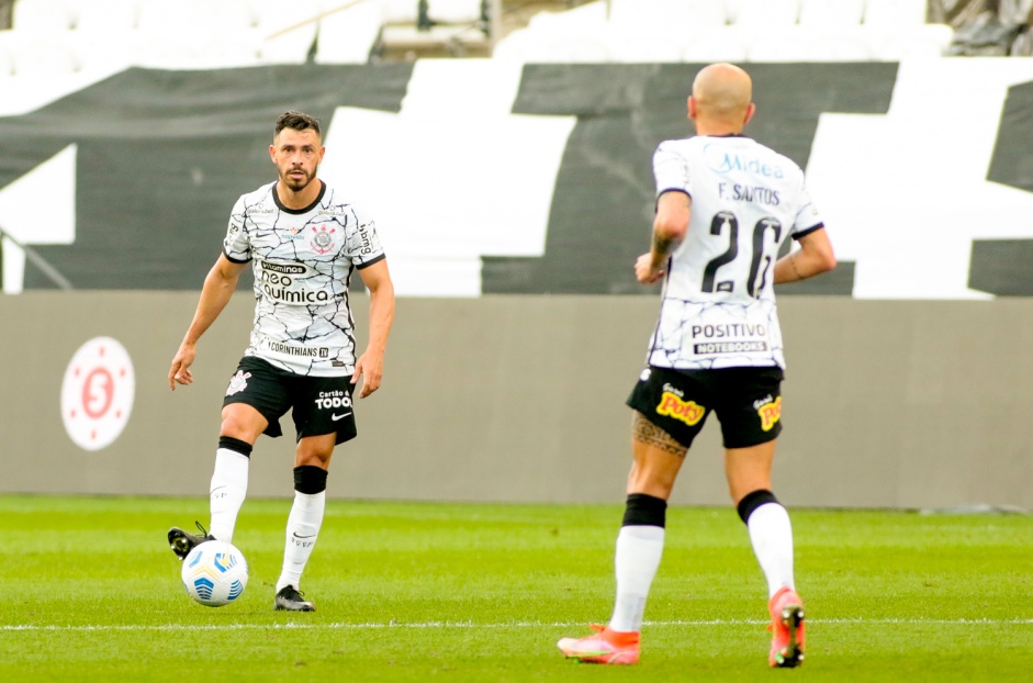 Corinthians tem mudanas em seu time para enfrentar o Grmio
