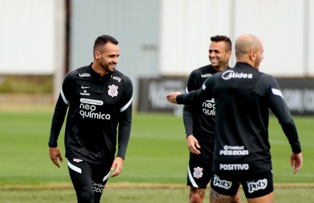 Renato Augusto � um dos quatro refor�os de peso a chegar no Corinthians