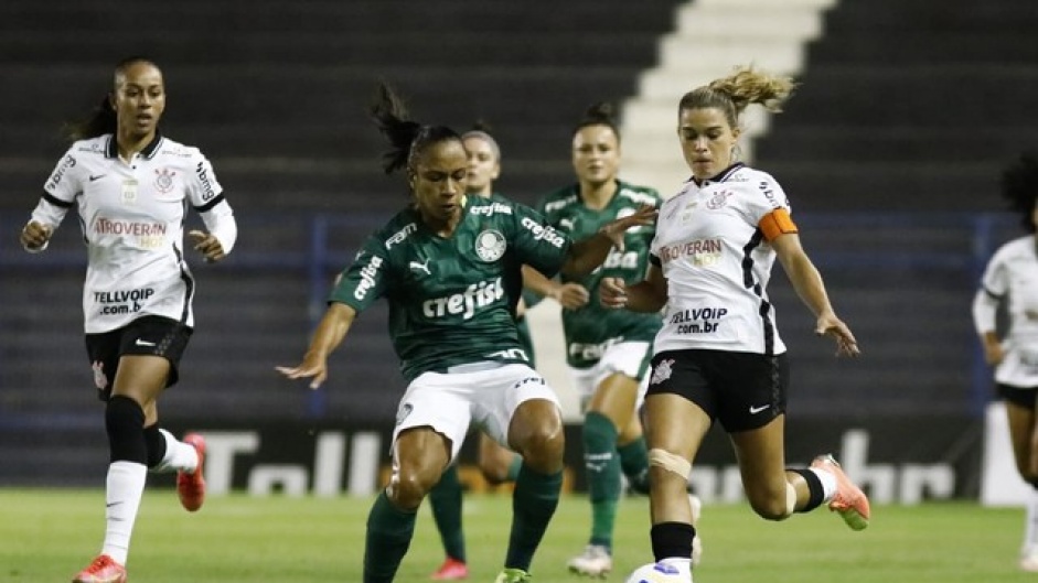 Corinthians e Palmeiras se enfrentam em trs oportunidades durante uma nica semana do ms de setembro