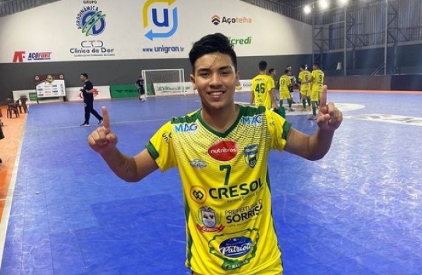 Thierry Henrri acertou com o Corinthians Futsal