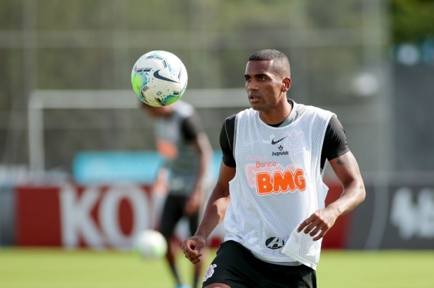 Marllon falou com carinho sobre sua passagem pelo Corinthians