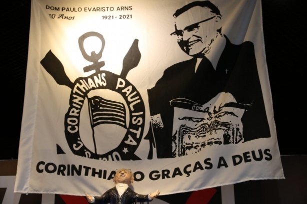 Meu Timão exibe ao vivo e de graça decisão entre Corinthians e São