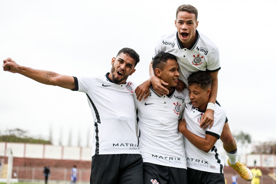 Corinthians recebe o Juventus nesta quarta