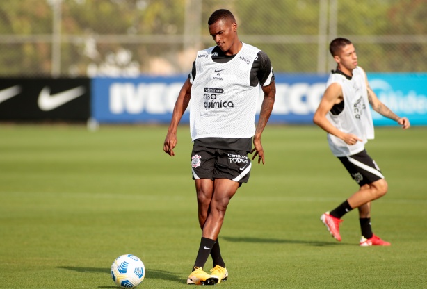 Matheus Alexandre foi emprestado pelo Corinthians até o final de 2021