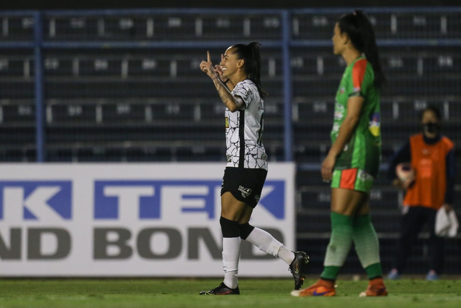Juliete foi a 21 jogadora do Corinthians a marcar um gol na temporada; todas as atletas de linha do Timo foram s redes