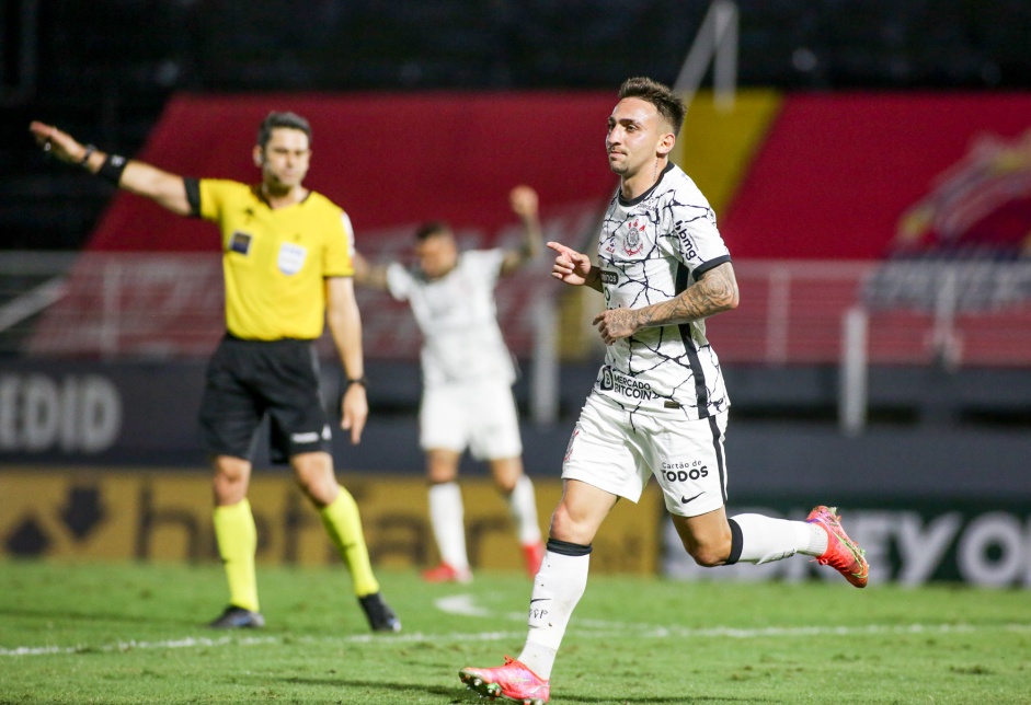 Gustavo Mosquito fez o gol de empate do Corinthians contra o Red Bull Bragantino