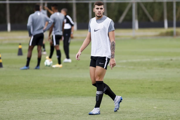 Corinthians emprestou Eduardo Tanque ao Coritiba