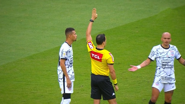O Corinthians perdeu para o Sport neste s�bado