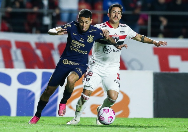 Corinthians n�o viveu boa noite diante do S�o Paulo
