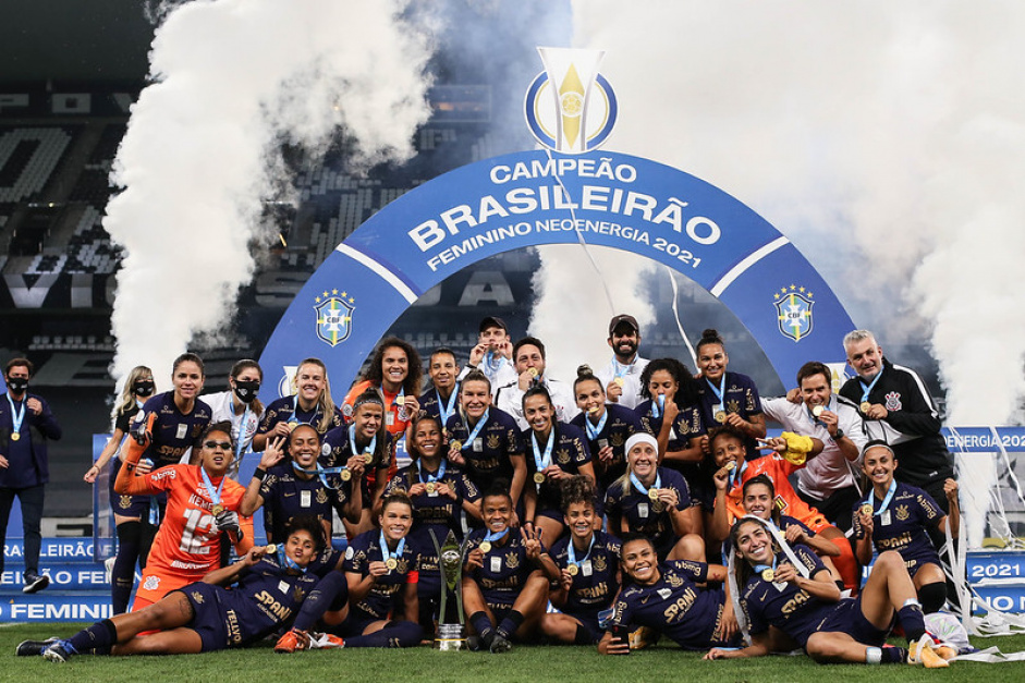 Corinthians tem 11 representantes, dos 12 possveis, na Seleo da Torcida do Brasileiro Feminino 2021