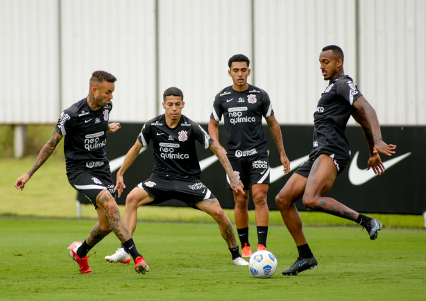 Corinthians segue em prepara��o para o confronto contra a Chapecoense