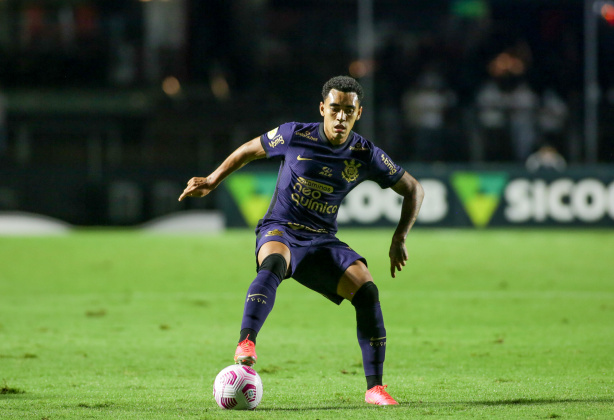 Du Queiroz ser� titular no meio-campo do Corinthians contra a Chapecoense