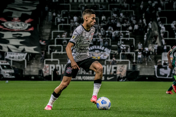 Corinthians elege os 11 maiores jogadores da história do clube