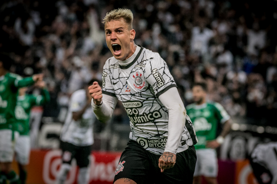 Rger Guedes marcou gol da vitria do Corinthians no ltimo lance
