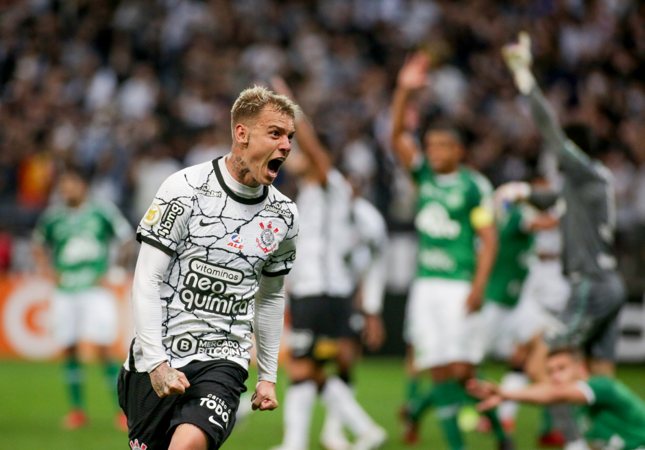 Rger Guedes marcou o gol da vitria do Corinthians nos acrscimos no primeiro jogo com 100% da capacidade liberada na Neo Qumica Arena