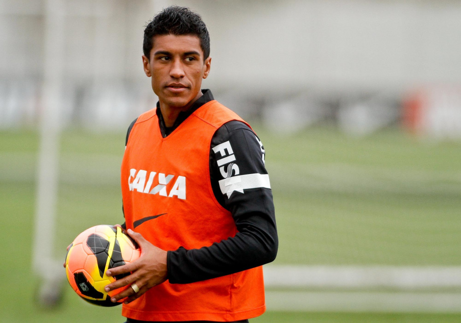Paulinho pode voltar a jogar pelo Corinthians em 2022