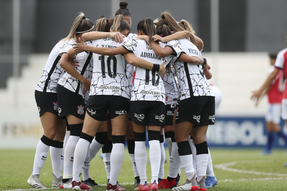 Corinthians tenta terminar fase de grupos da Libertadores invicto
