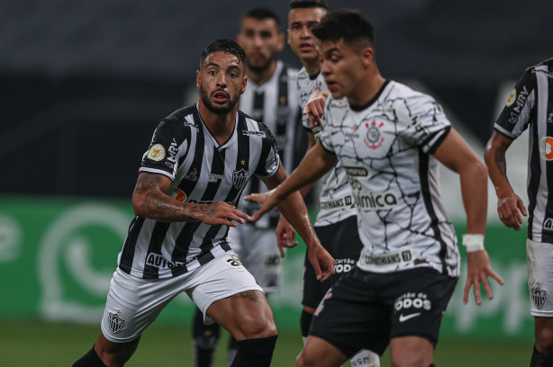 Nathan Silva foi titular na vit�ria do Atl�tico-MG sobre o Corinthians no primeiro turno, na Neo Qu�mica Arena