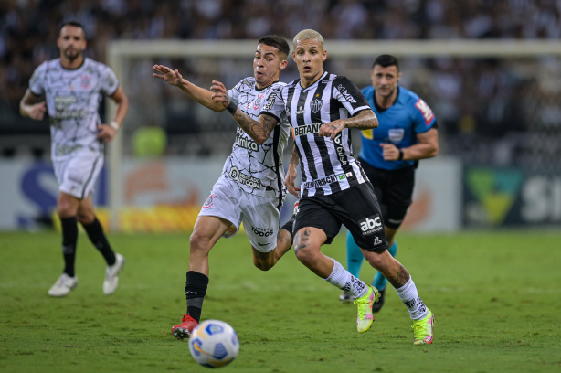 Corinthians é superado pelo Flamengo fora de casa pelo Brasileirão