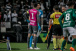 Metade dos gols sofridos pelo Corinthians em um m�s foram de fora da �rea; relembre