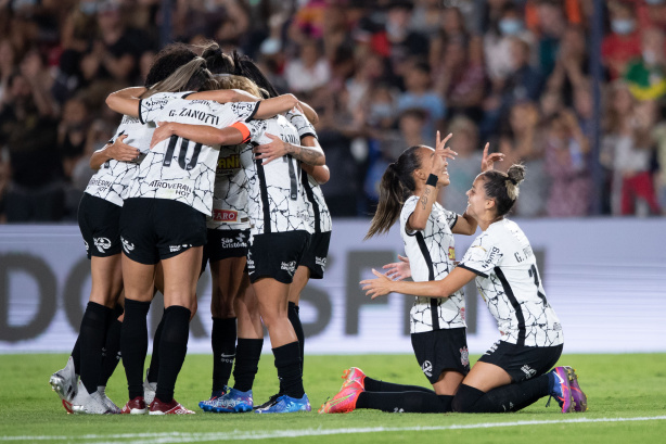 Fut. Feminino: Corinthians domina o Olimpia, vence e se classifica na  Libertadores