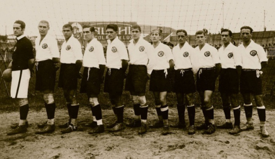 O ttulo do Paulisto de 1928 foi o sexto da histria do Corinthians e o primeiro conquistado em casa